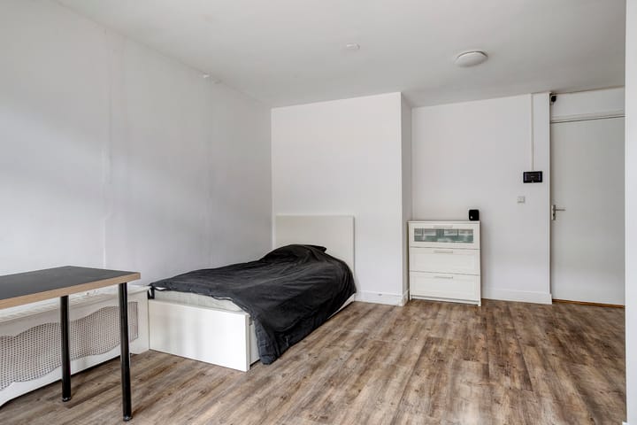 Photo 11 of Sweder van Zuylenweg 81