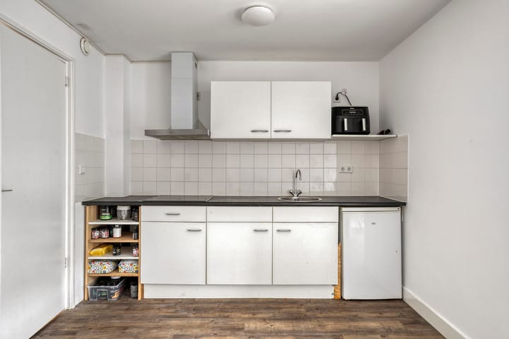 Photo 14 of Sweder van Zuylenweg 81