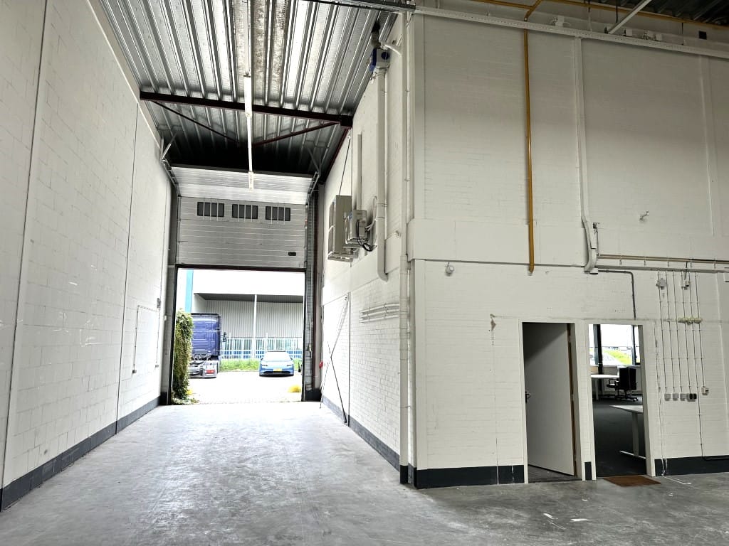 View photo 4 of Parellaan 24