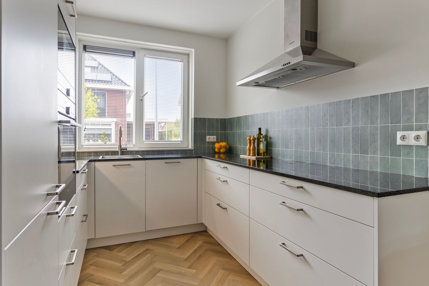 Foto 14 van Athenestraat 27