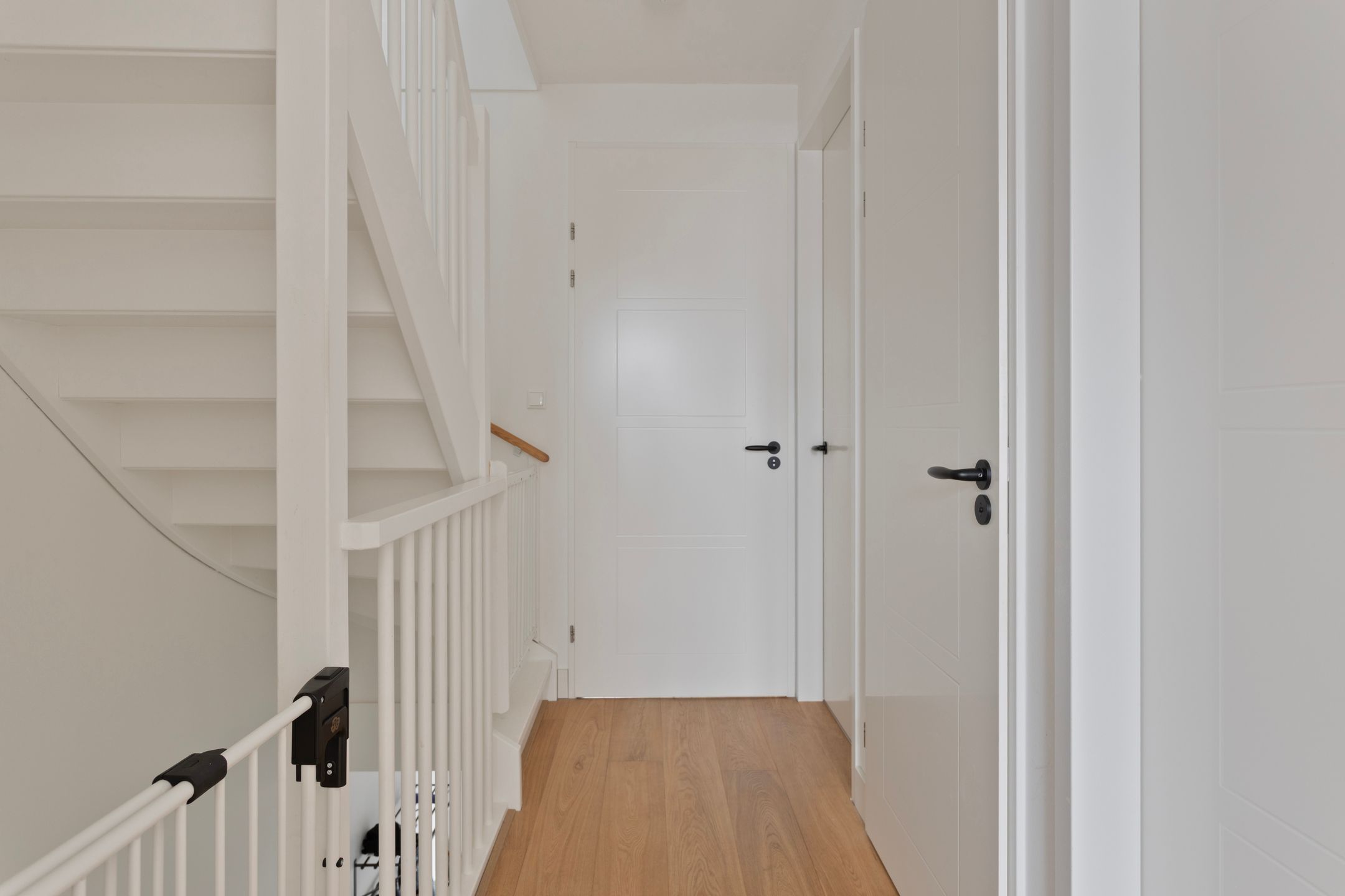 Foto 18 van Athenestraat 27