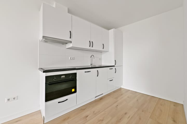 Foto 14 van Vlaardingerstraat 19-B