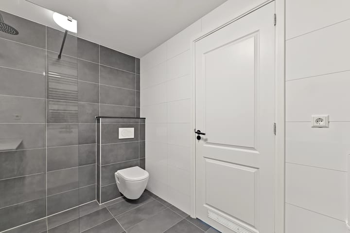 Foto 26 van Vlaardingerstraat 19-B