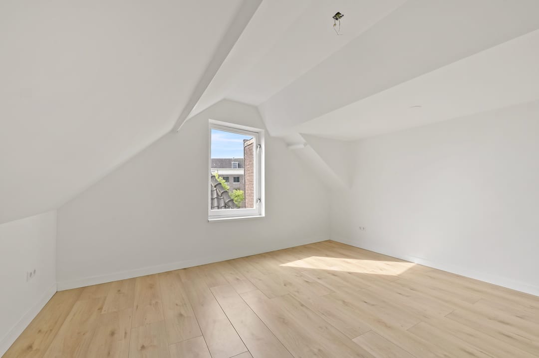 Foto 28 van Vlaardingerstraat 19-B