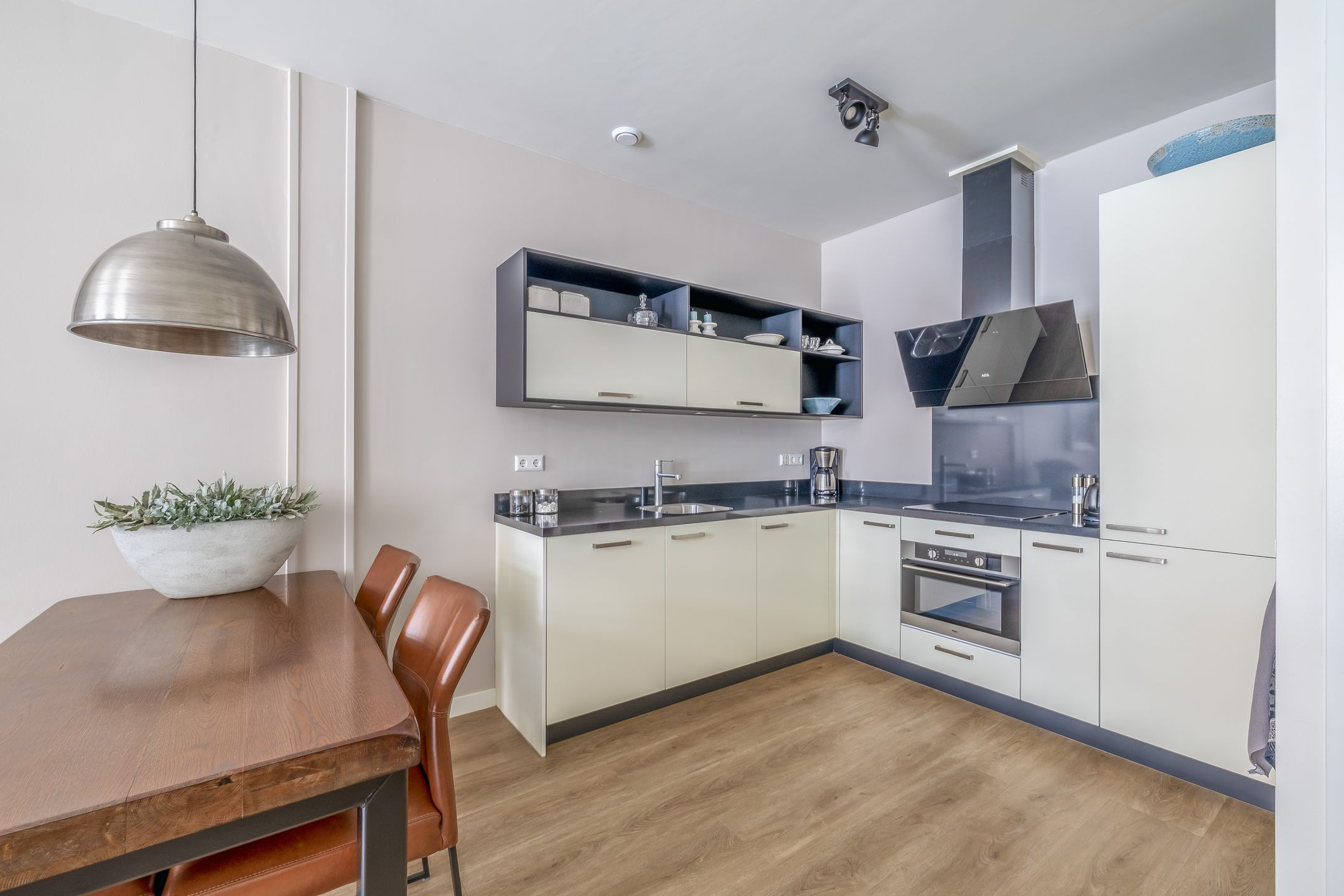 Foto 18 van Voorstraat 16-A