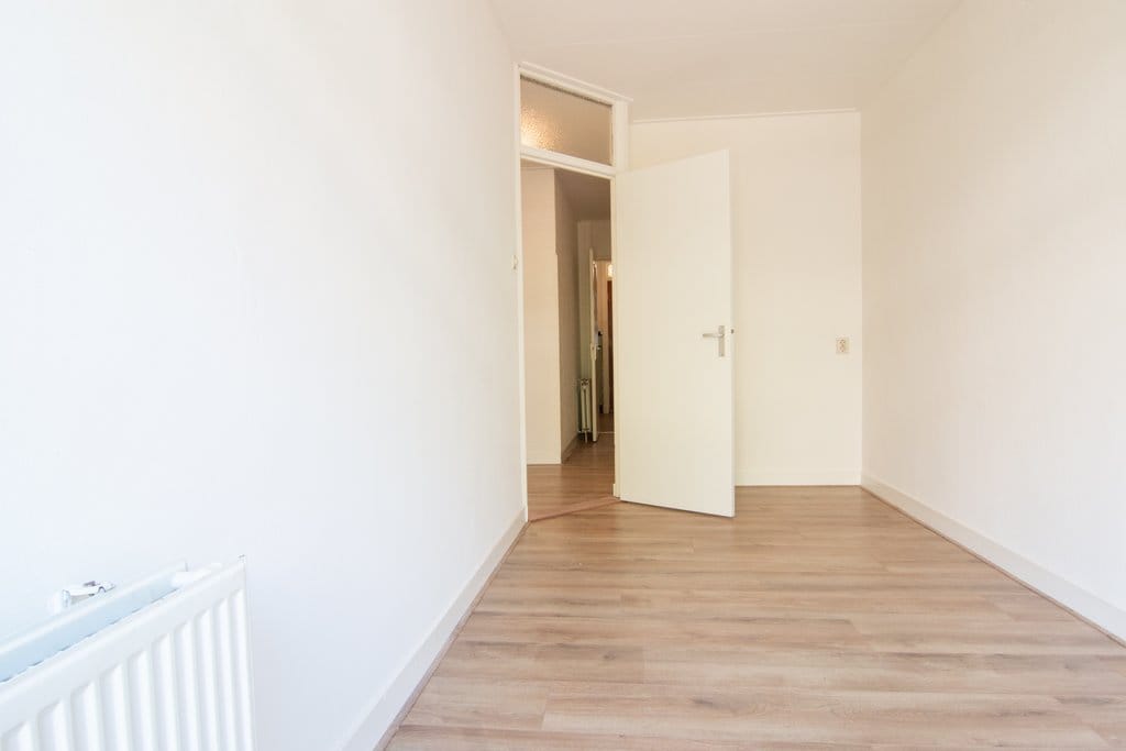 Photo 6 of Eemsstraat 63-H