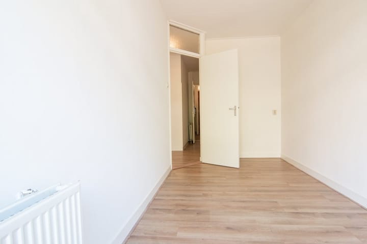 Foto 6 van Eemsstraat 63-H