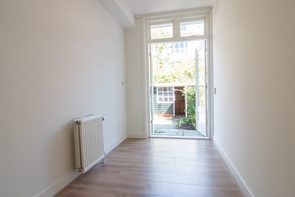 Photo 7 of Eemsstraat 63-H
