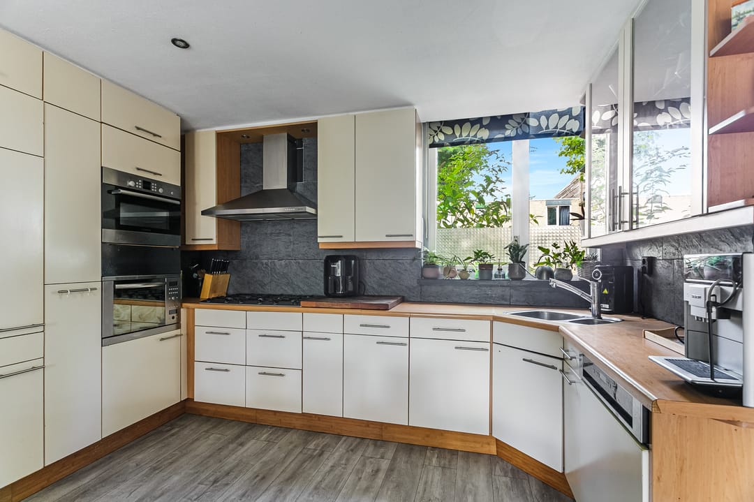 Photo 13 of Spengenpad 11