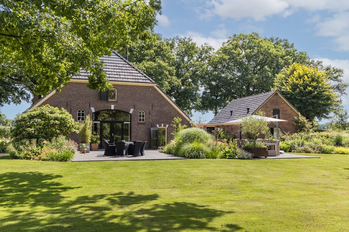 Foto 2 van Schoneveldsdijk 32