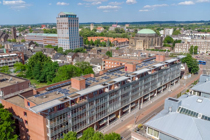 Foto 2 van Sphinxlunet 46-F