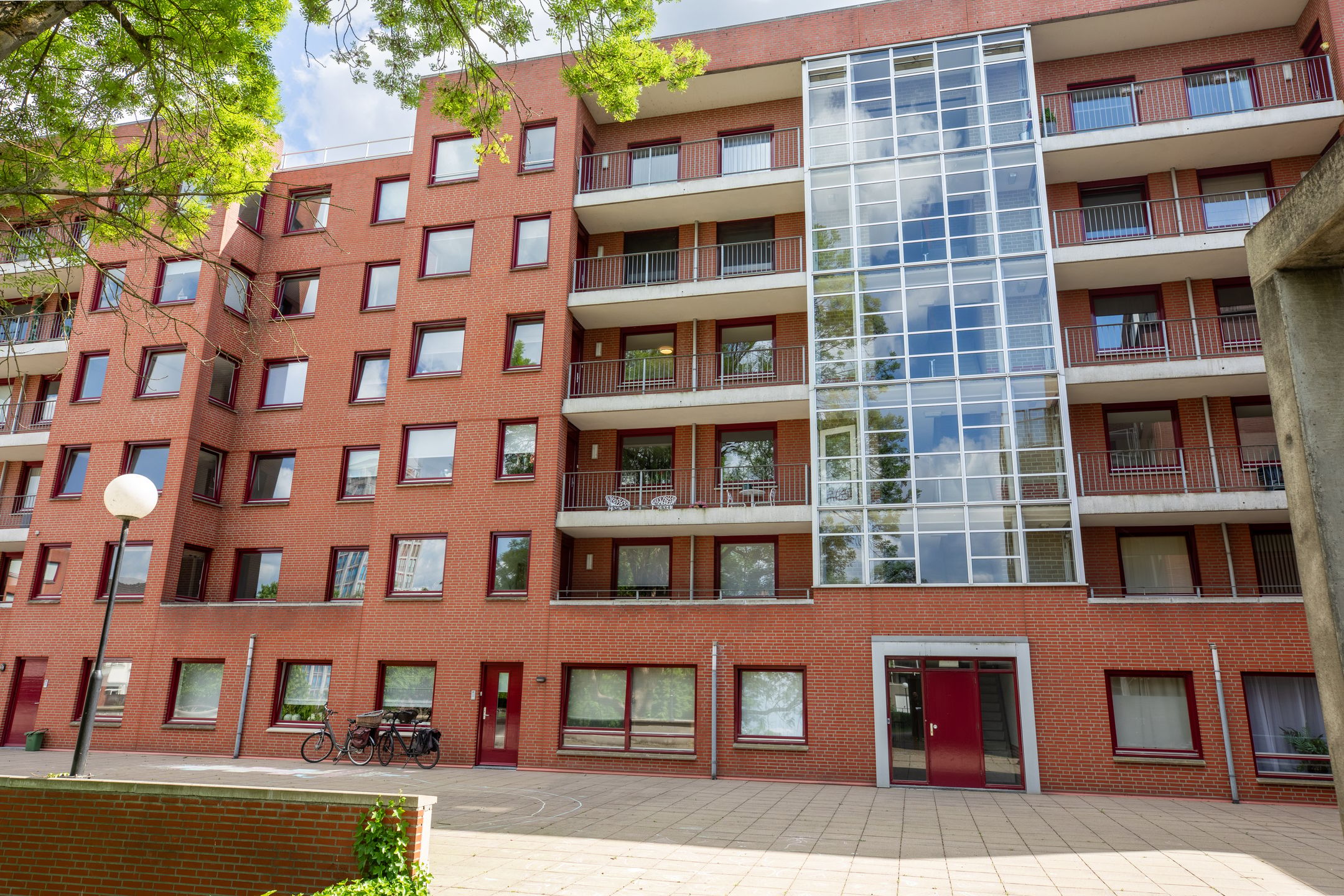 Foto 3 van Sphinxlunet 46-F