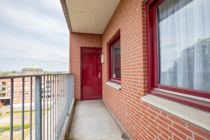 Foto 6 van Sphinxlunet 46-F