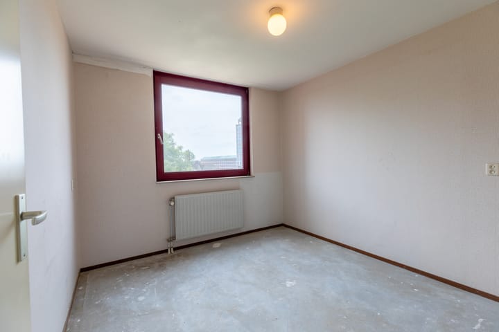 Foto 14 van Sphinxlunet 46-F