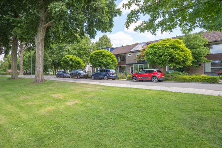 Foto 42 van Karel Doormanlaan 42