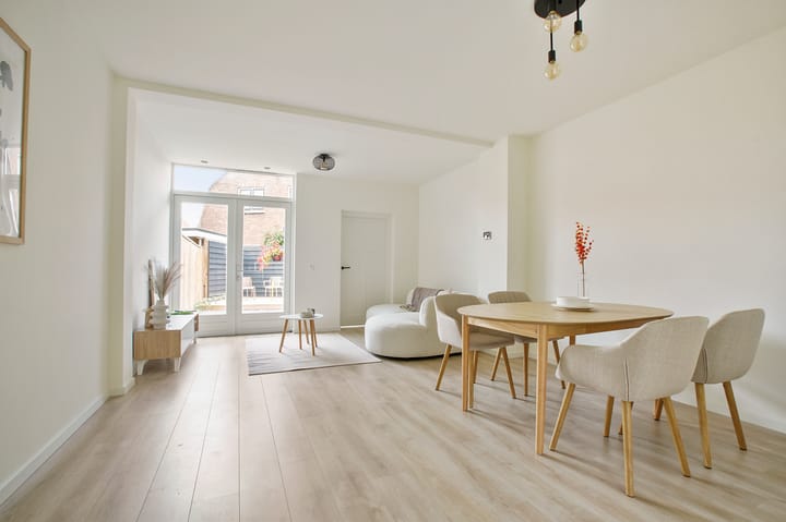 Photo 4 of Bremstraat 27