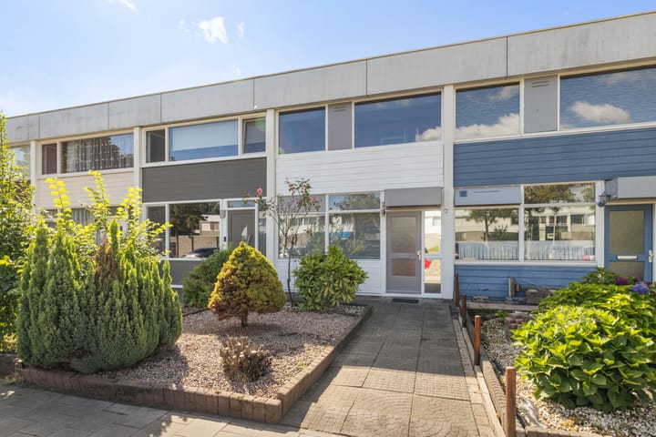 Foto 1 van Adonislaan 7