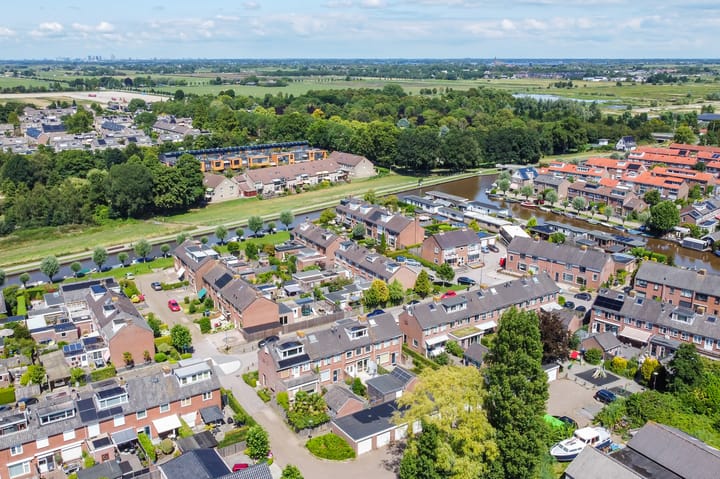 Photo 3 of Christinastraat 15