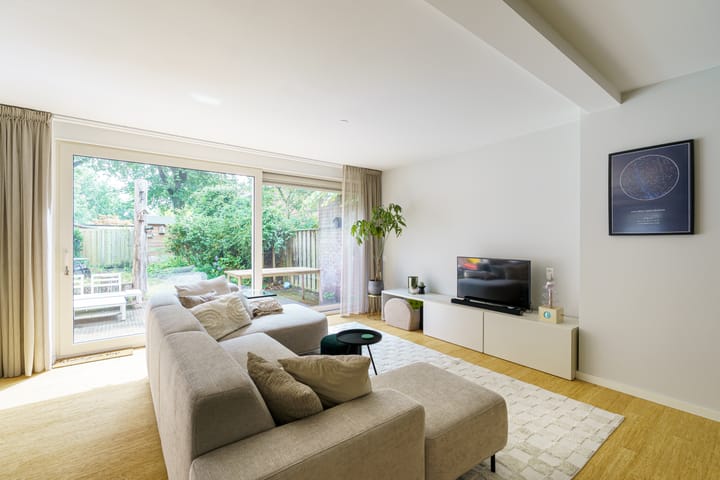 Foto 5 van Apollo 204