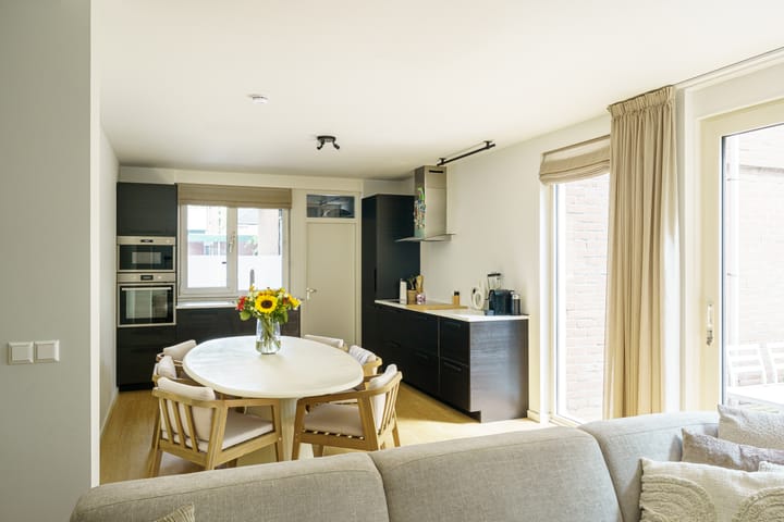 Foto 10 van Apollo 204