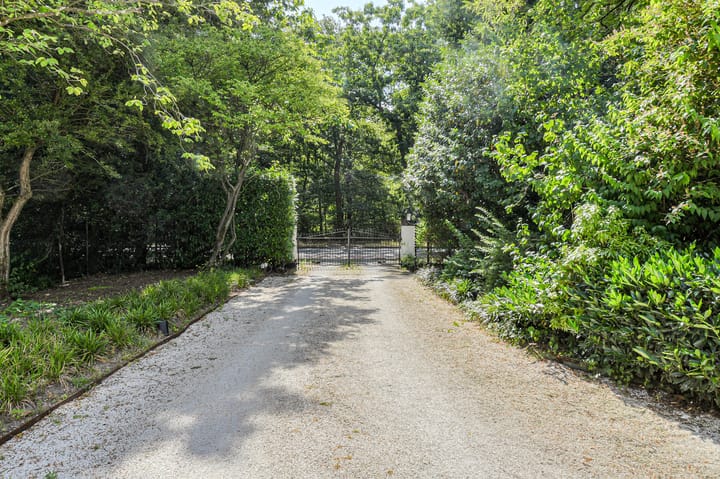 Foto 47 van Bredaseweg 170