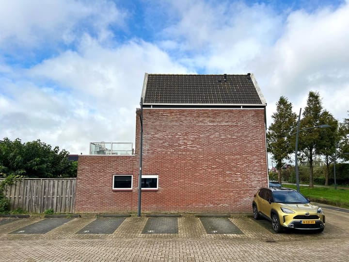 Foto 4 van Makelaar 25