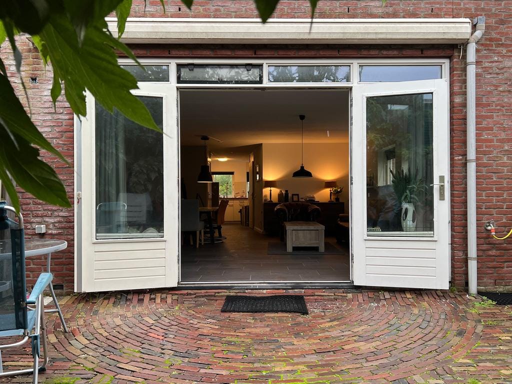 Foto 24 van Makelaar 25