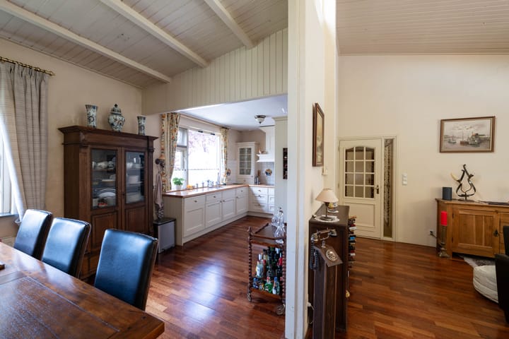 Foto 14 van P A de Genestetlaan 36