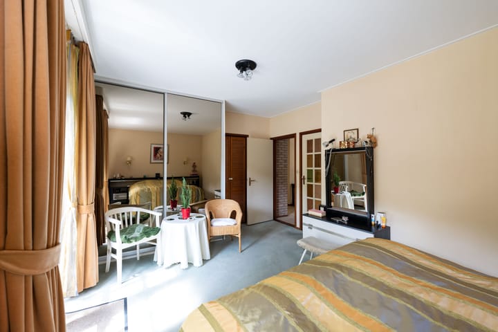 Foto 22 van P A de Genestetlaan 36