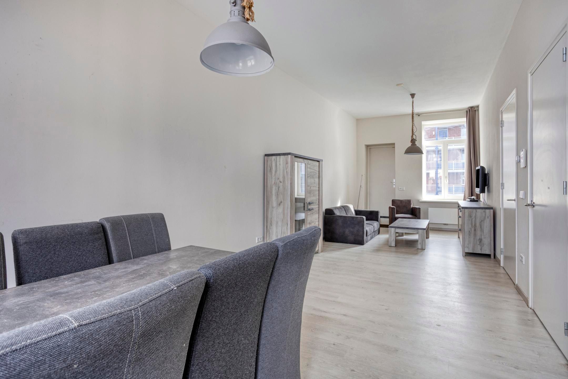 Veldstraat 16