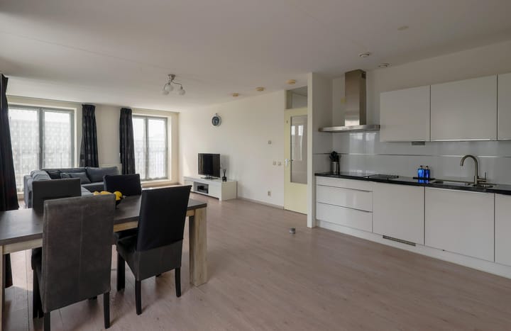 Foto 7 van Wolbrantskerkweg 48-A