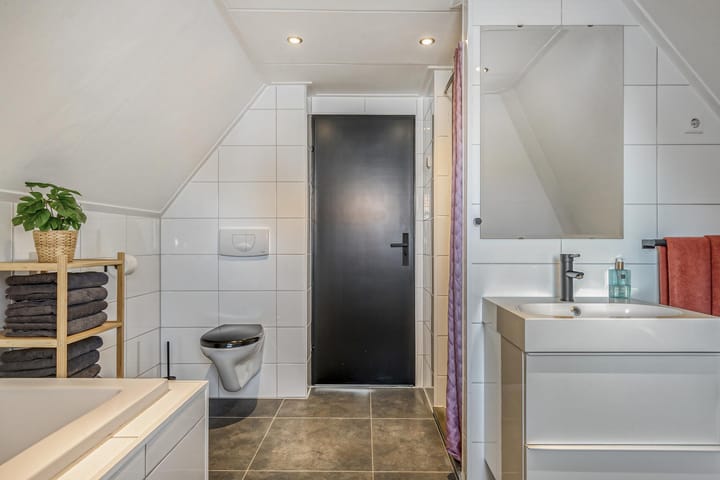 Foto 15 van Kalverhekkenweg 20