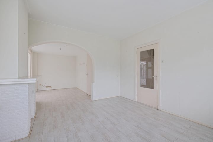 Foto 8 van Zuiderstraat 1