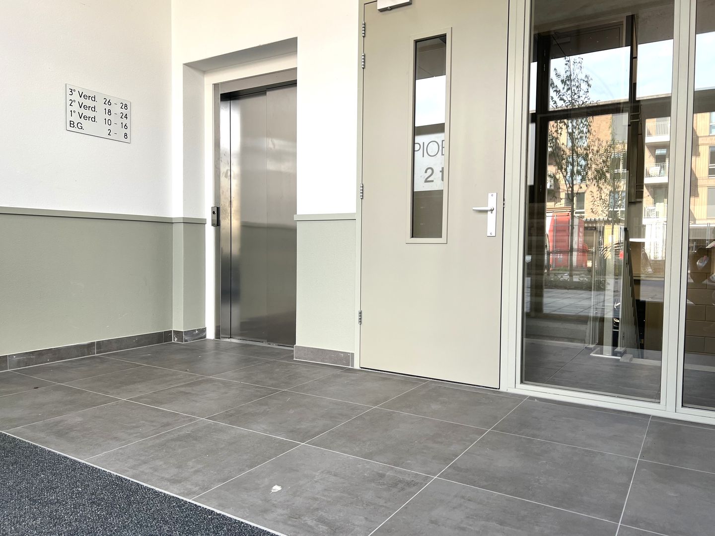 Foto 4 van Pioentulp 18