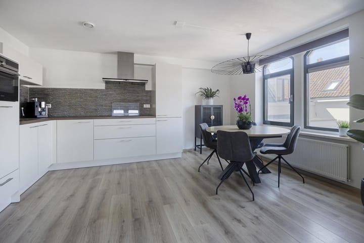 Foto 6 van Boven Nieuwstraat 6-06