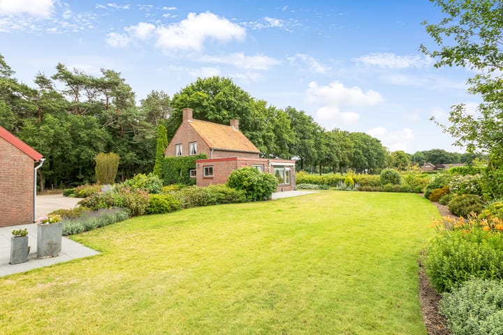 Foto 27 van Bosschenhoofdsestraat 24