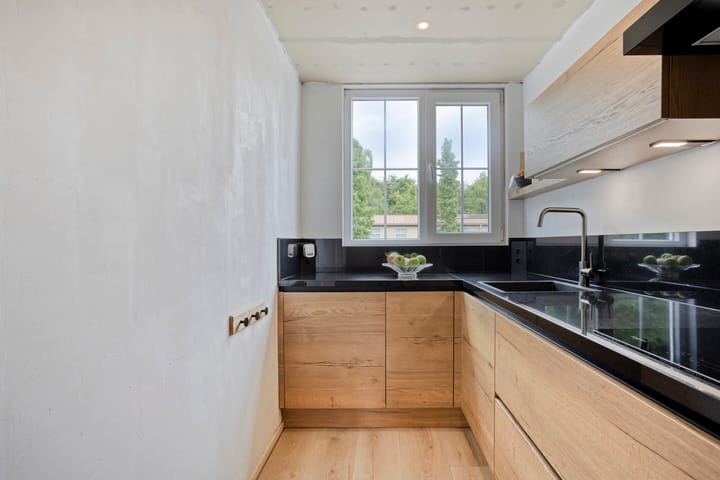 Foto 11 van van Milstraat 13