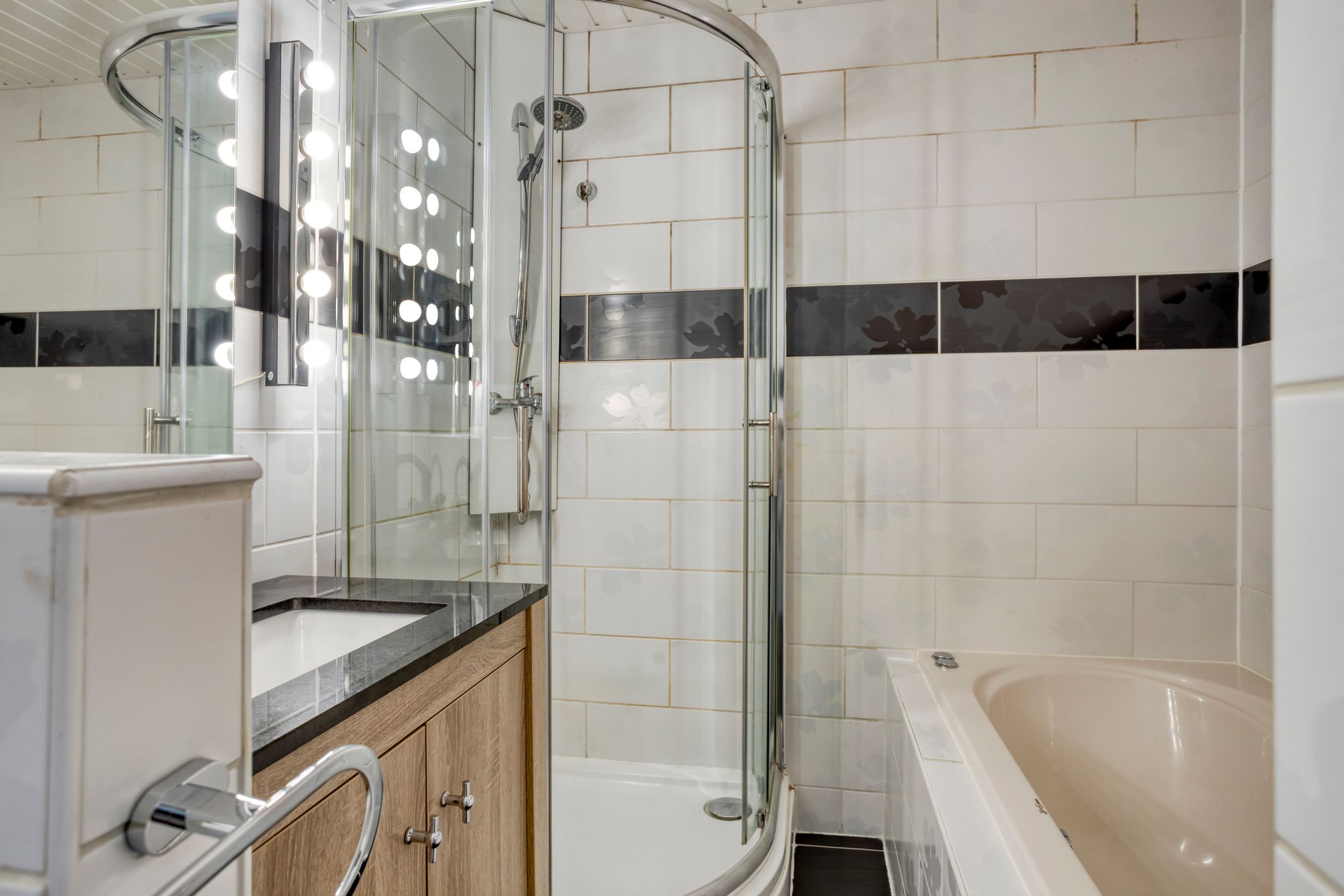 Foto 15 van Koninginneweg 5