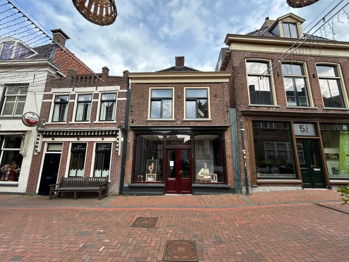 Hoogstraat 32, Dokkum
