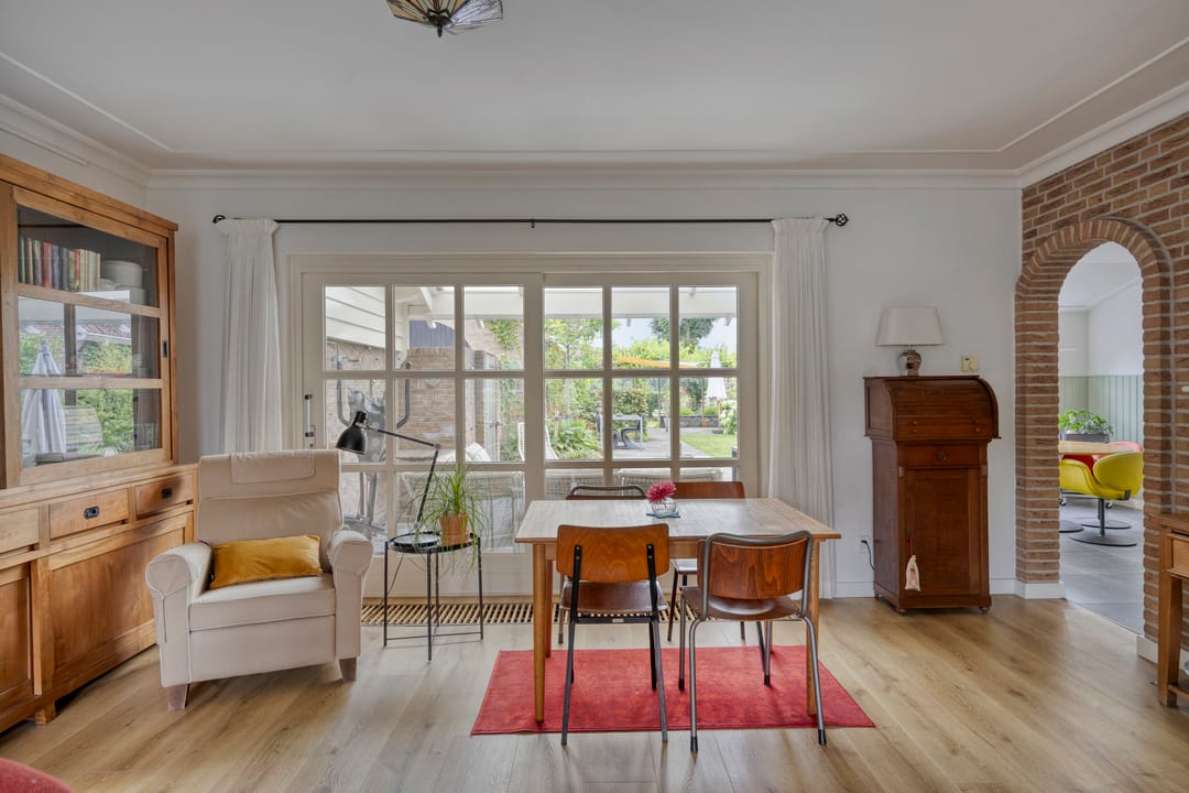 Foto 8 van Esdoornlaan 6