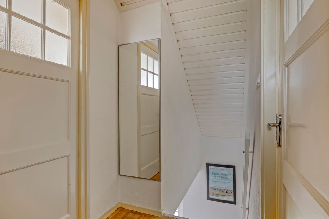 Foto 26 van Esdoornlaan 6