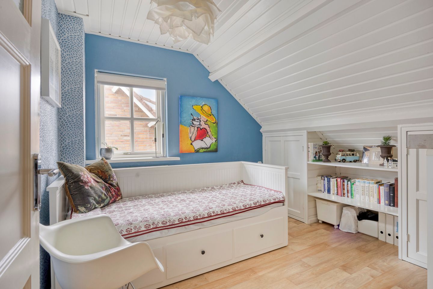 Foto 34 van Esdoornlaan 6