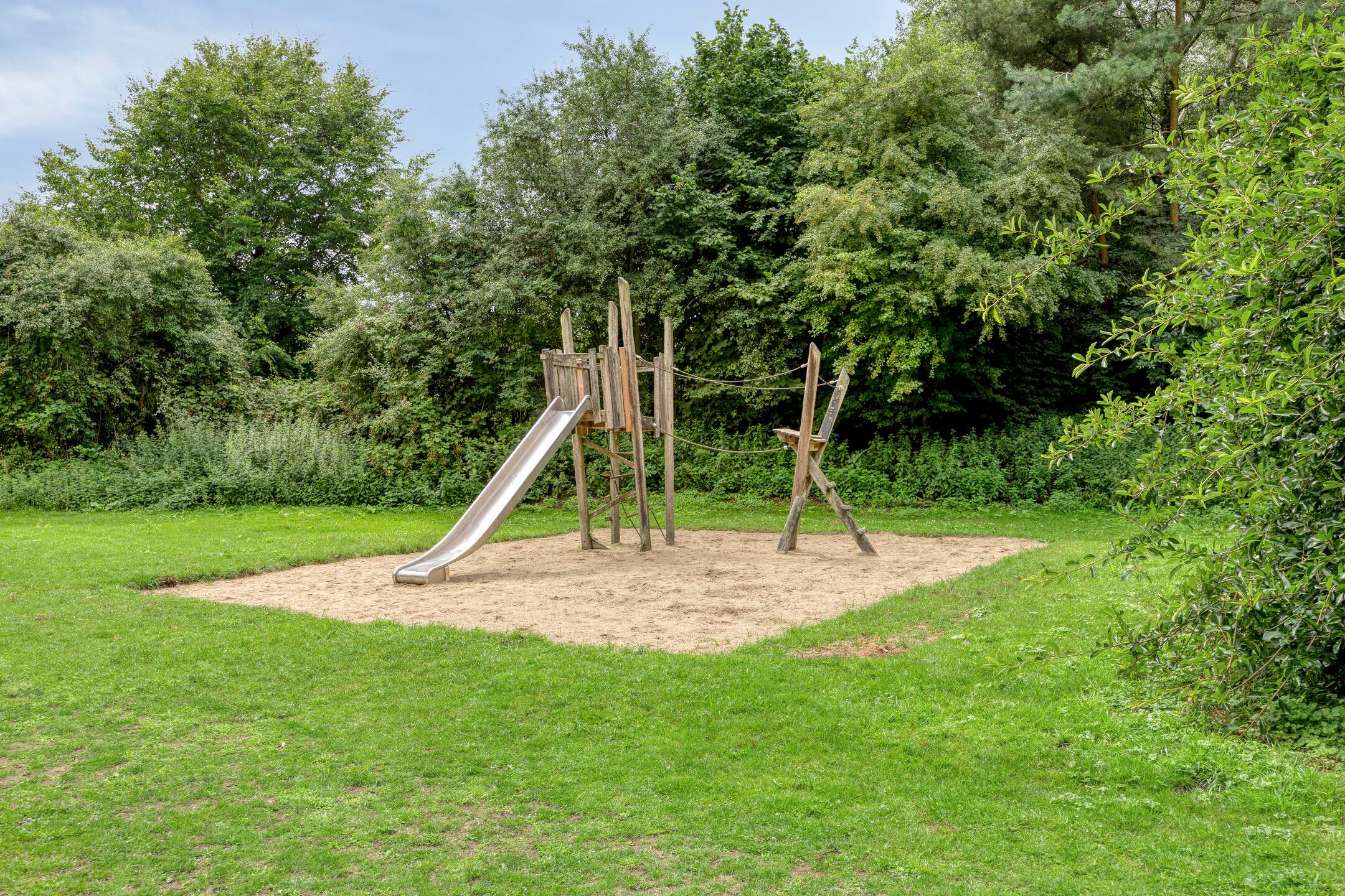 Foto 60 van Esdoornlaan 6