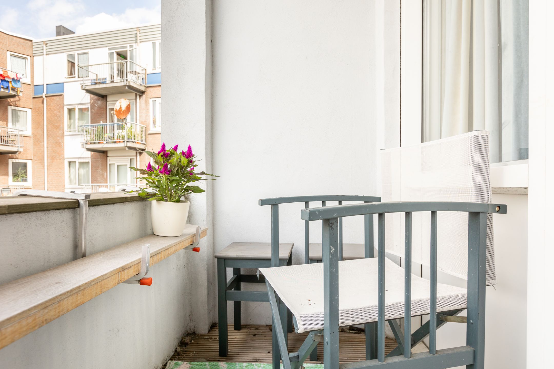 Foto 24 van West-Varkenoordseweg 207-A