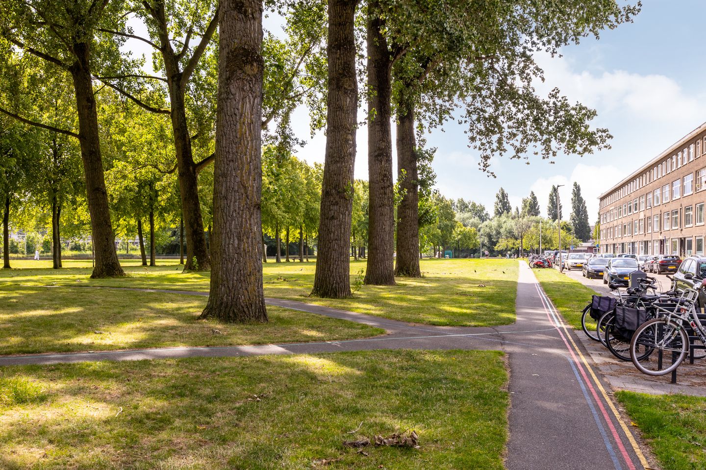 Foto 34 van West-Varkenoordseweg 207-A