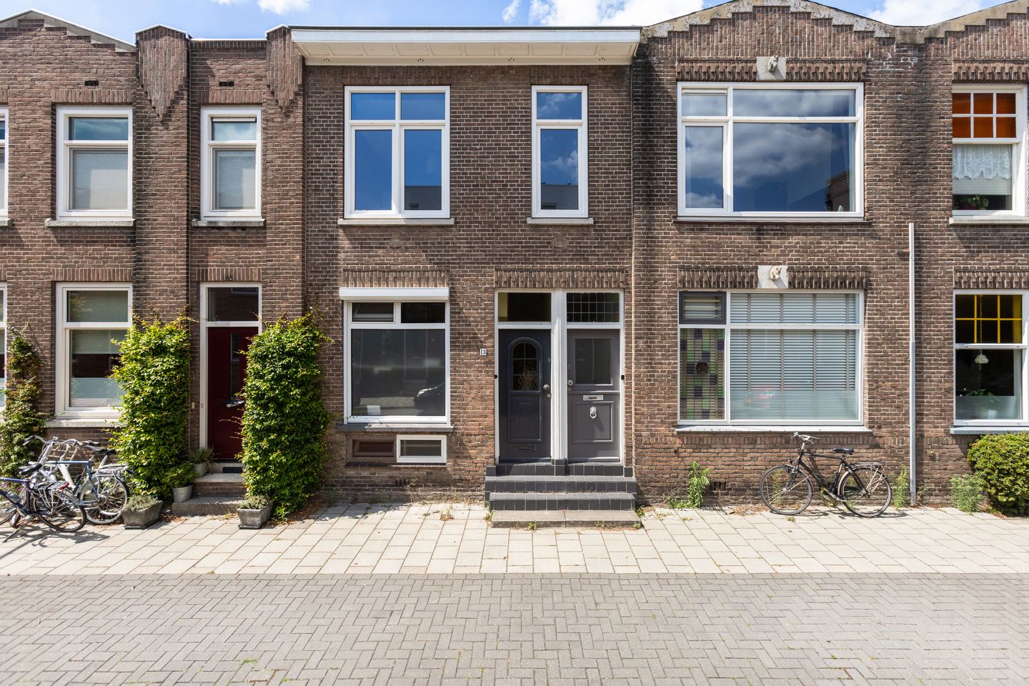 Foto 1 van Madoerastraat 13