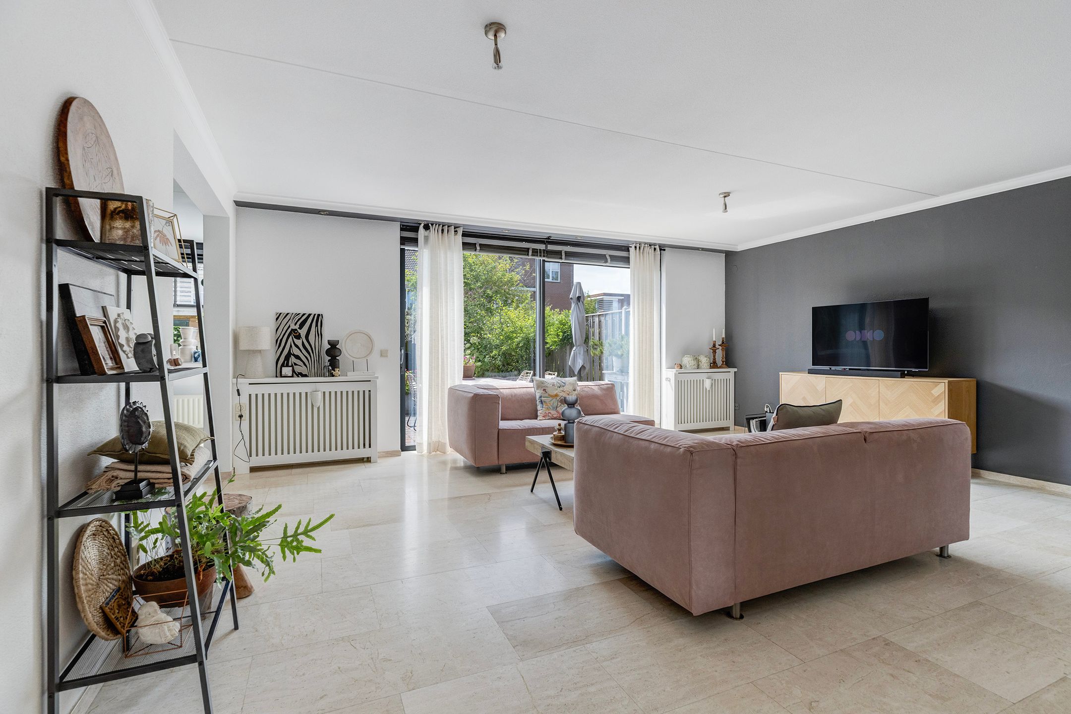 Foto 6 van Meerwedesingel 15