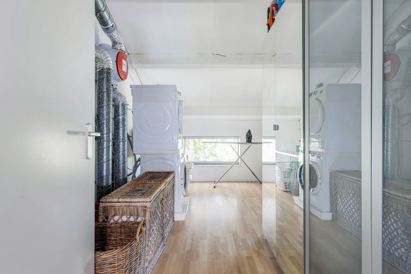 Foto 25 van Meerwedesingel 15