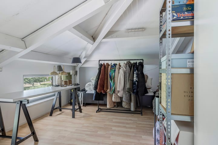 Foto 26 van Meerwedesingel 15