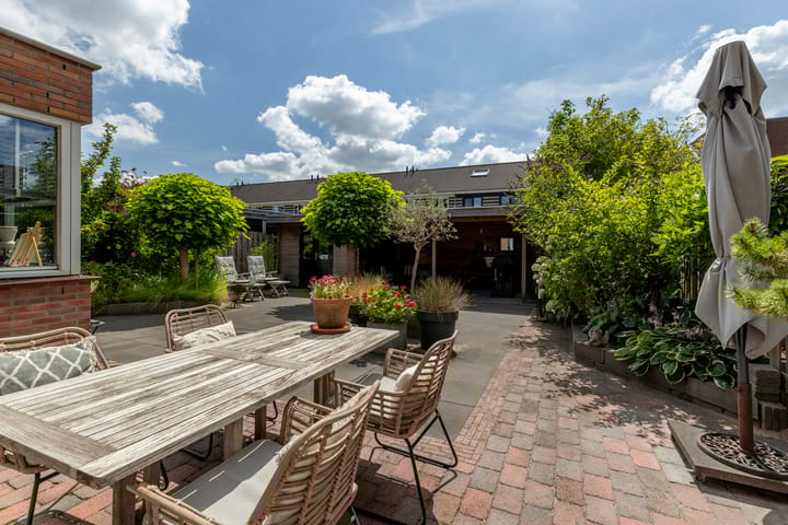 Foto 27 van Meerwedesingel 15